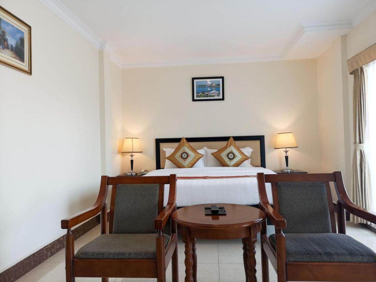 Cardamom Hotel & Apartment Phnom Penh Luaran gambar