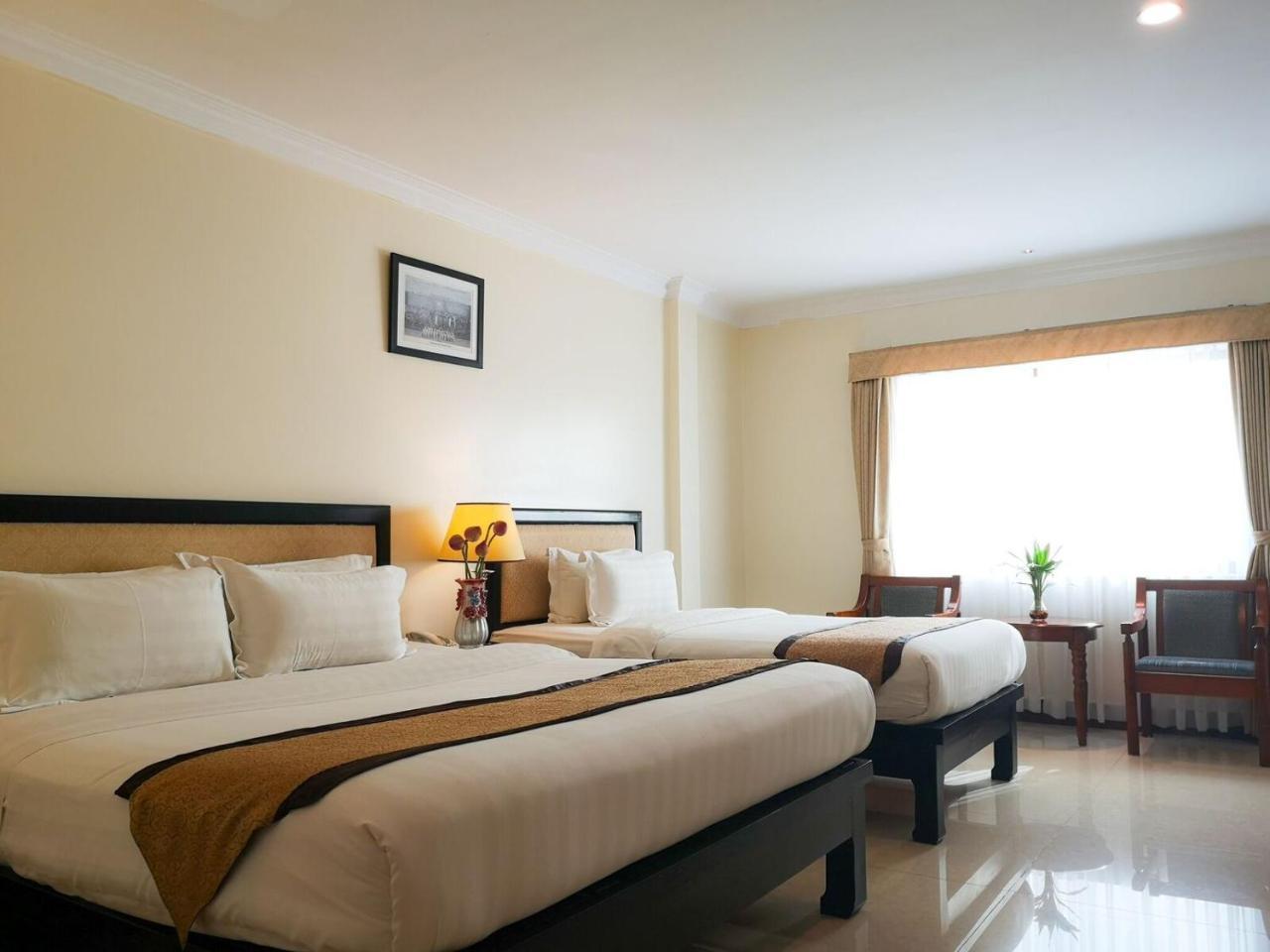 Cardamom Hotel & Apartment Phnom Penh Luaran gambar