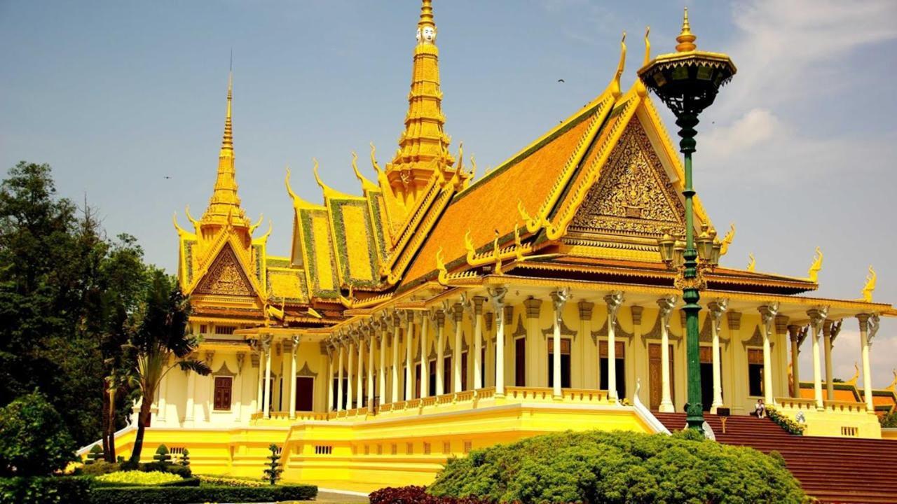 Cardamom Hotel & Apartment Phnom Penh Luaran gambar