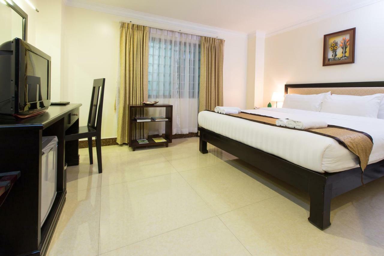 Cardamom Hotel & Apartment Phnom Penh Luaran gambar